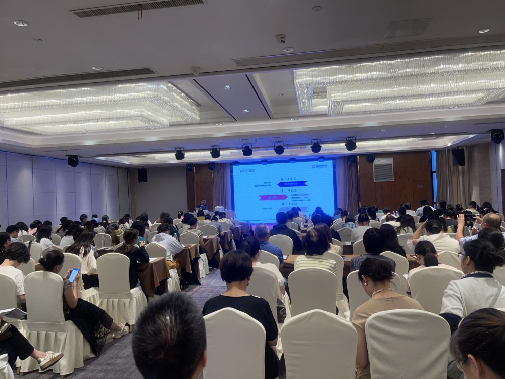 Học tập liên tục là điều cần thiết cho sự phát triển và cải thiện bền vững